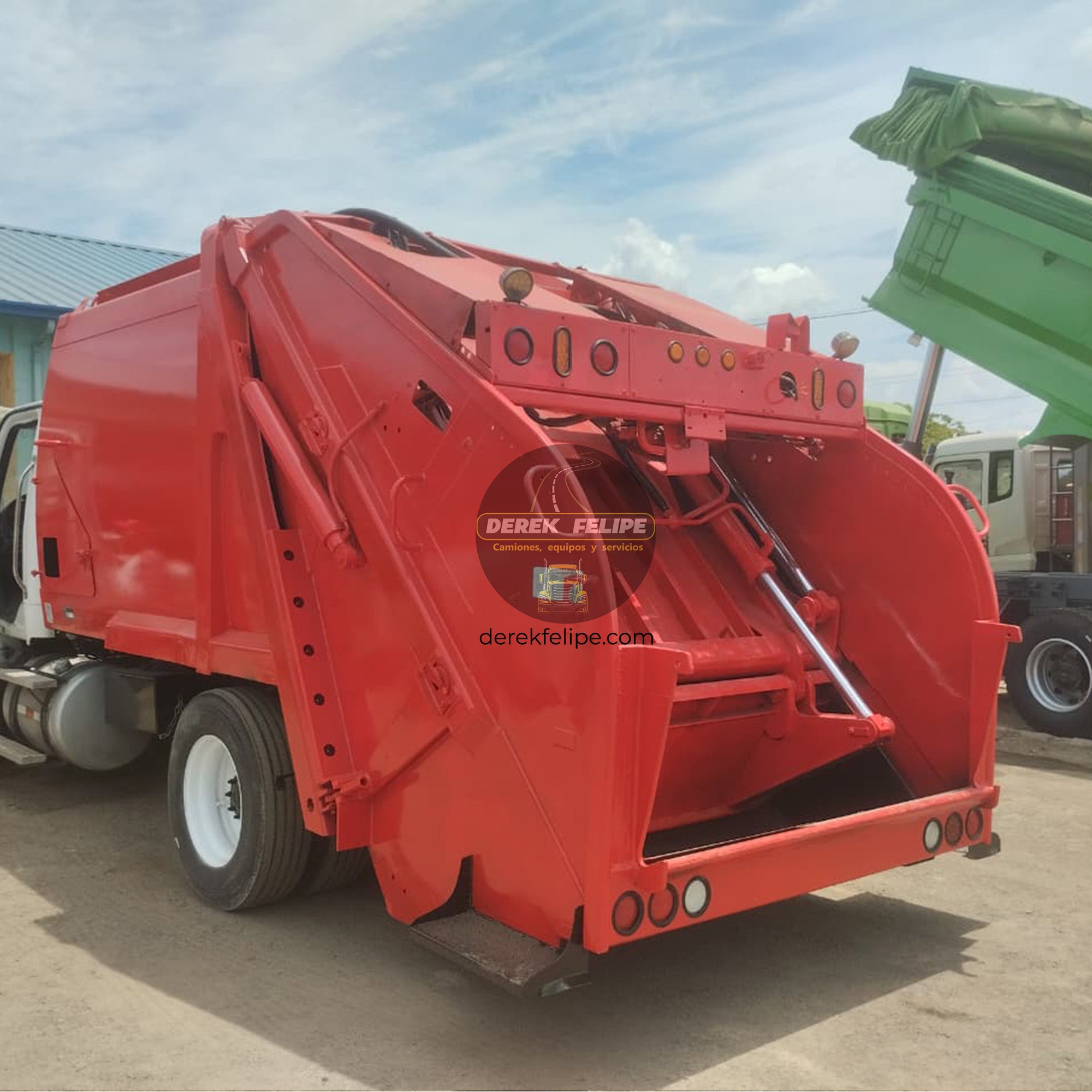 Camión Recolector Compactador Freightliner M2 – 2012 (importado)